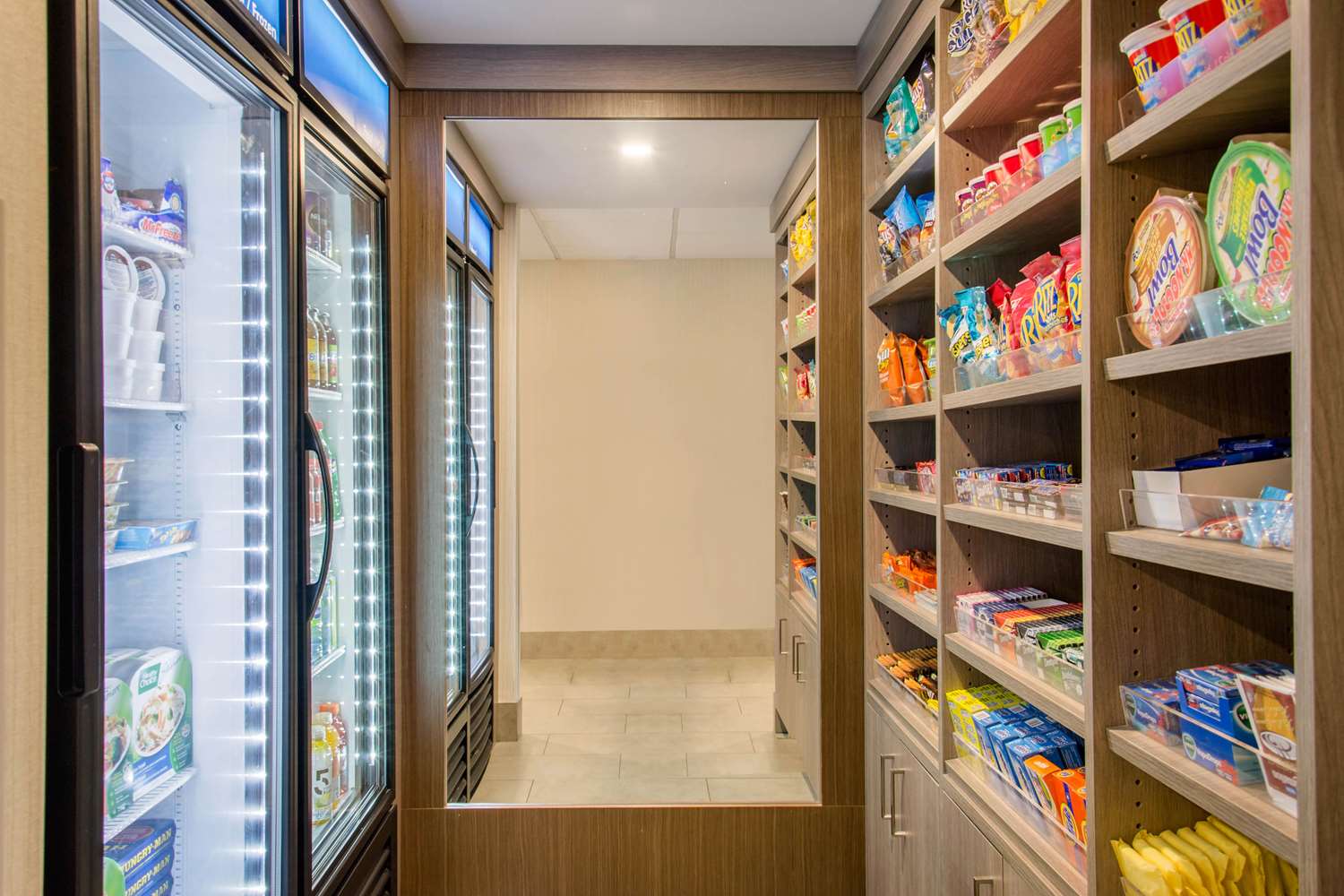 多弗尔机场凯富酒店(Comfort Inn Aeroport Dorval QC) 图片2