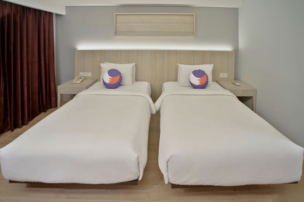 FOX Hotel Gorontalo 12/45