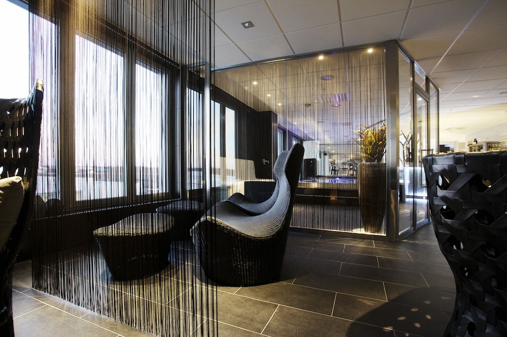 Clarion Hotel Sense 23/48