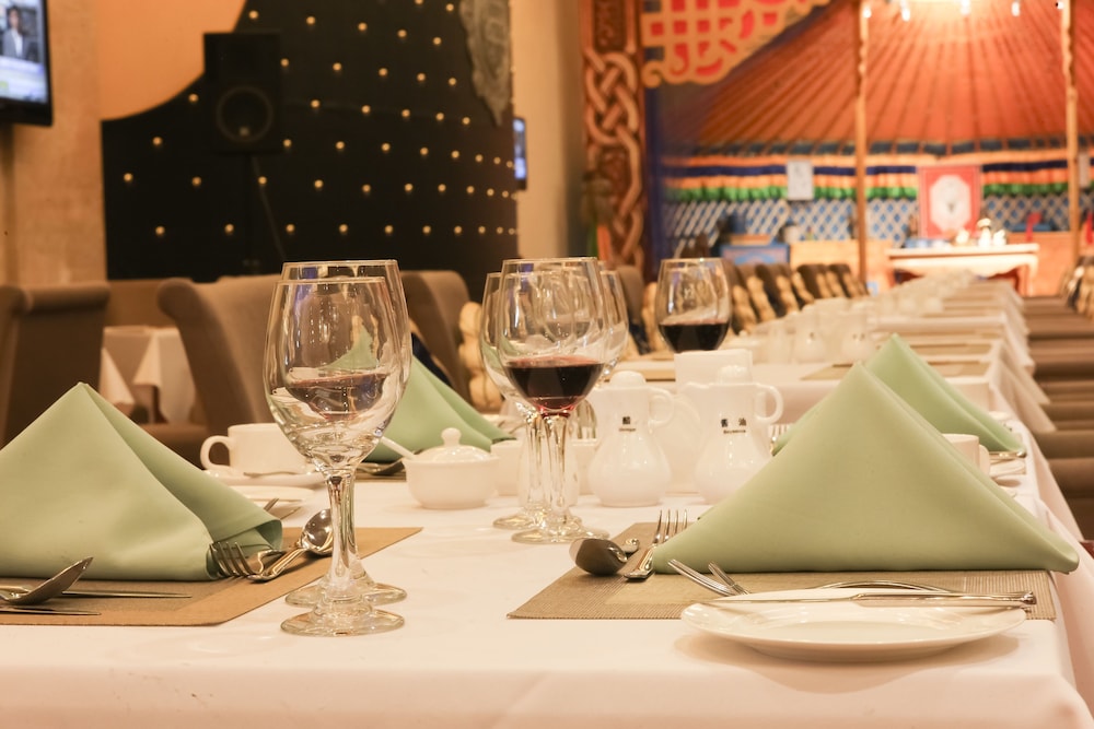 Inner Mongolia Grand Hotel 57/64