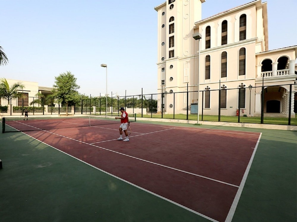 DLF Club 5 14/34