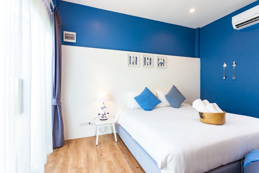 The Seaton House Phuket 8/50