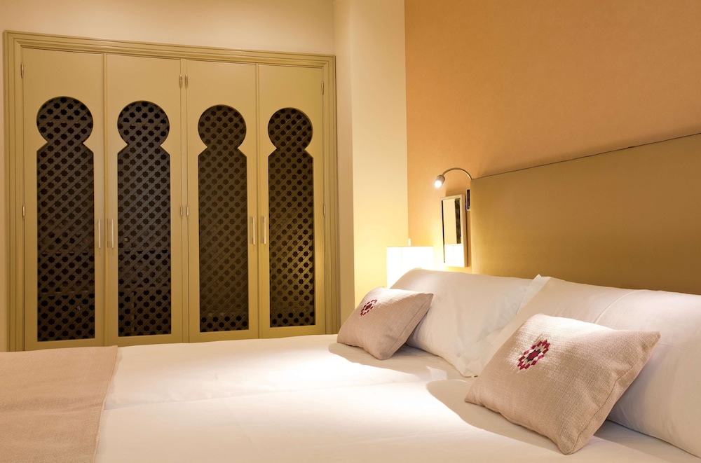 جناح جونيور بسرير كينج، Vincci Albayzin Hotel 7/10