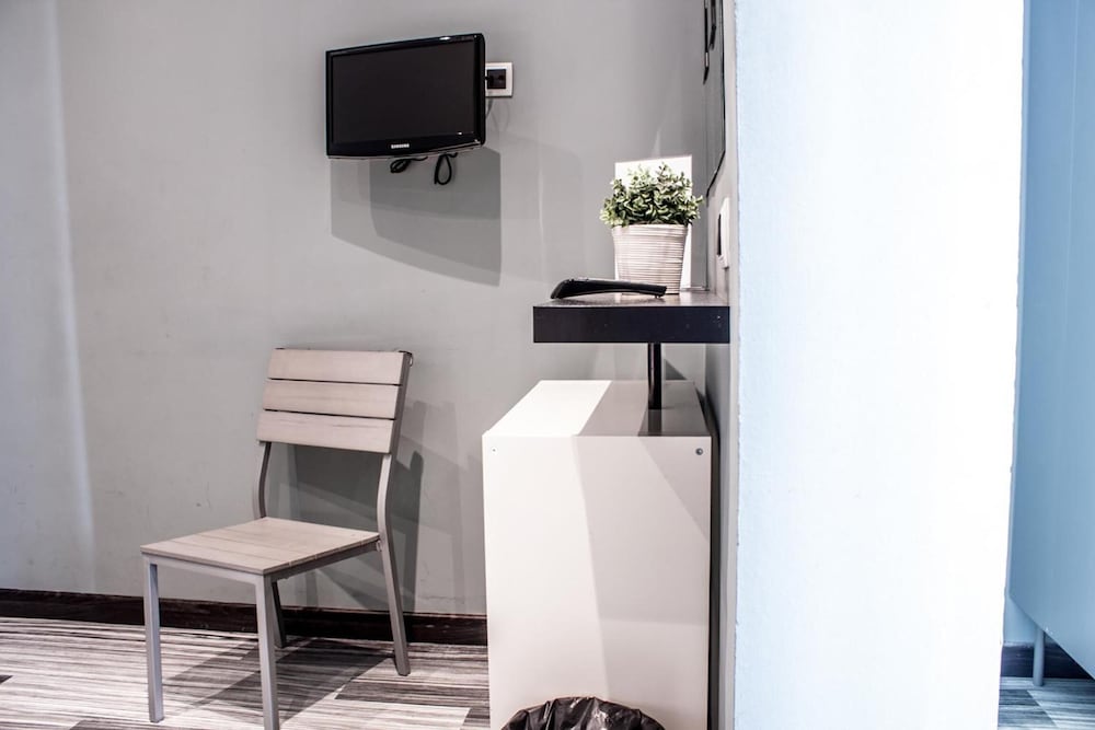 Hostal Boutique Khronos 57/59