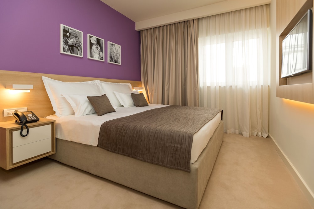 Hotel Crikvenica 16/62