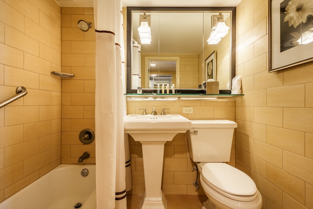 Sleepy Hollow Hotel, a Dolce by Wyndham 20/70