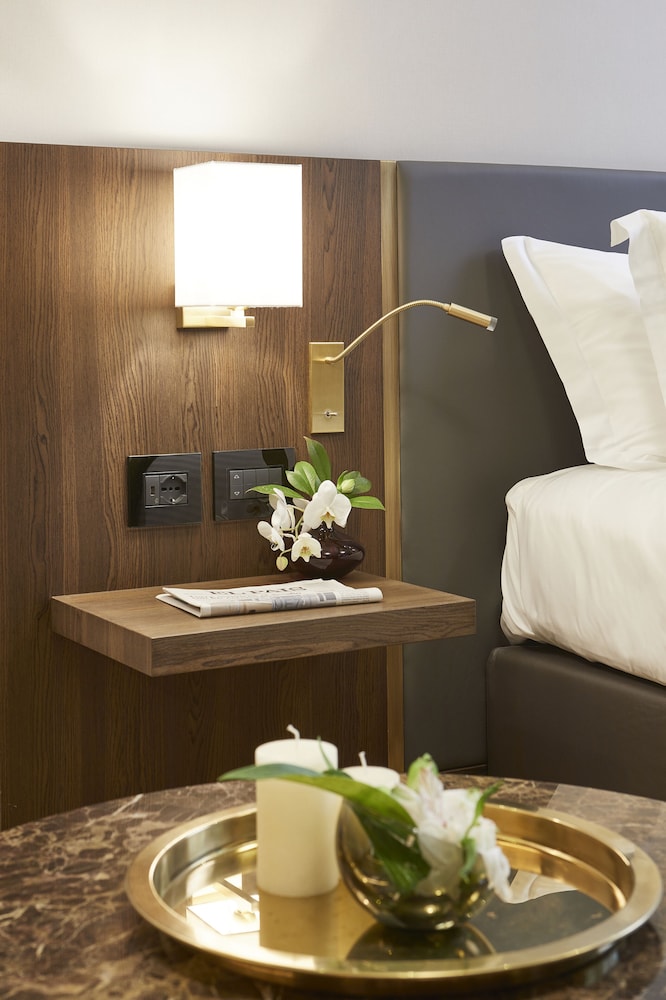 Messori Suites 41/68
