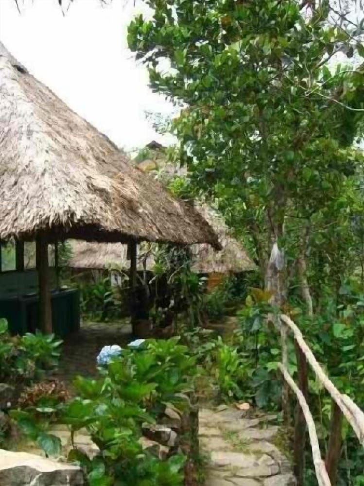Native Village Inn 20/31
