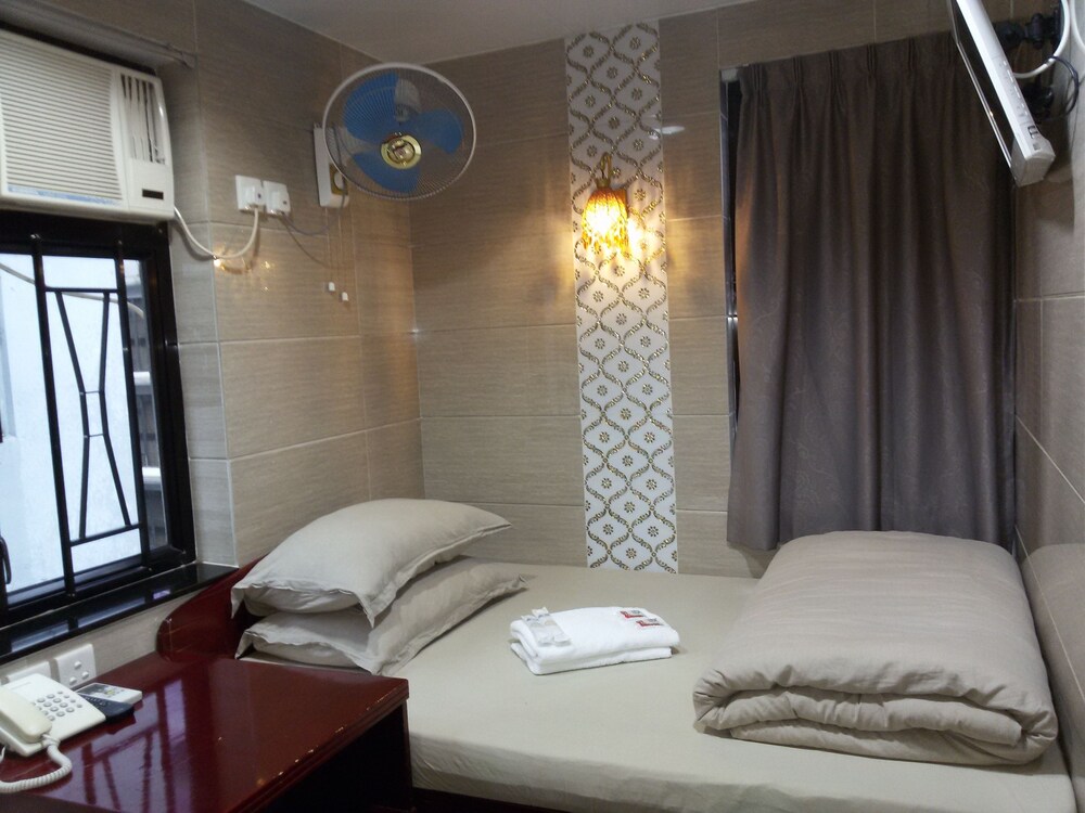 Om Guest House 52/74