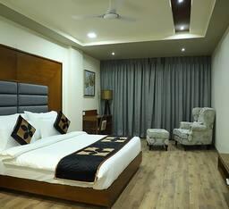 Room, Single