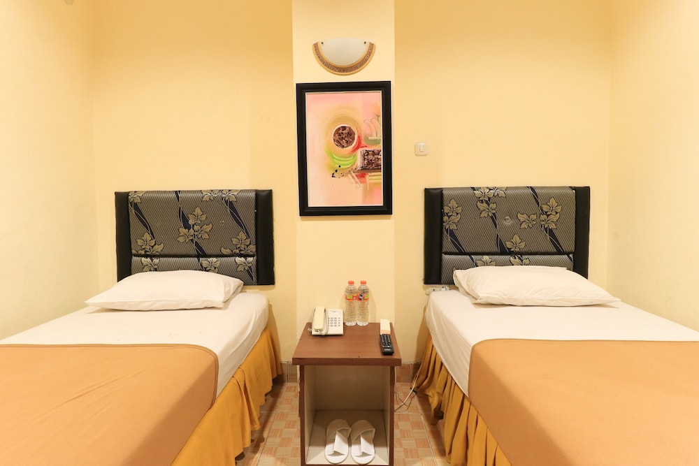 SUPERIOR