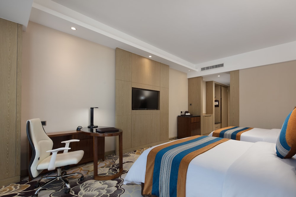 Perenc Hotel 16/50