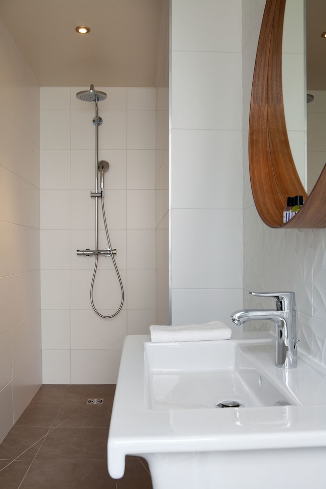 Chouette Hotel 56/59