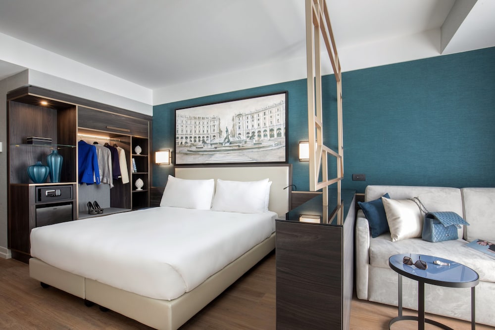 Hotel St Martin 9/63