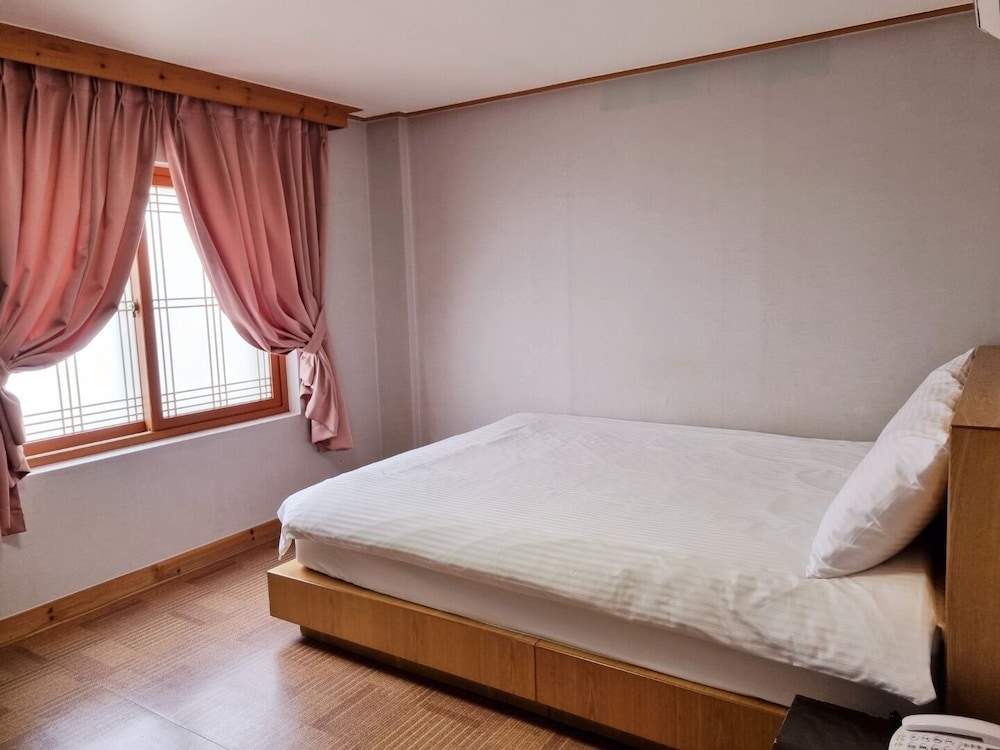 Hotel G 17/23