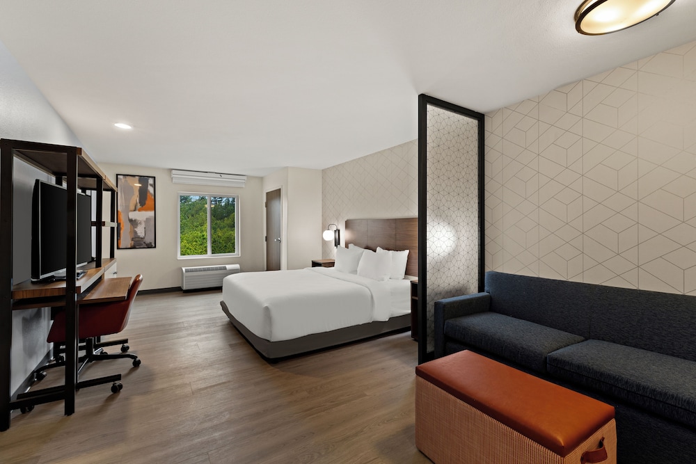 Everhome Suites Brownsville 31/66