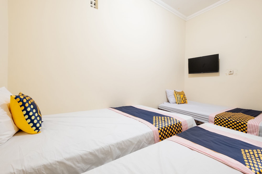 SPOT ON 2419 Rumah Nugraha Hotel Syariah 23/45