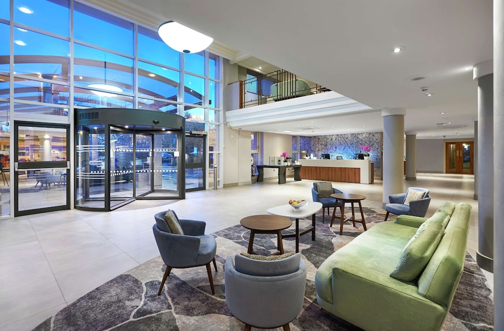 Hilton London Croydon 50/65