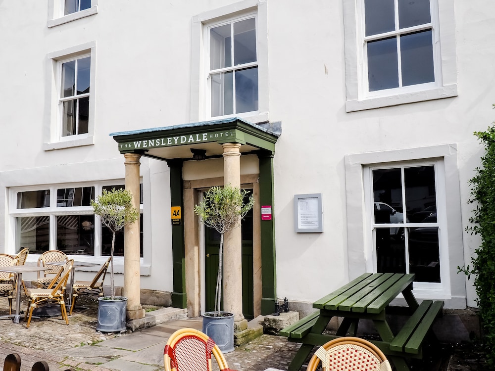 The White Swan Hotel 5/44