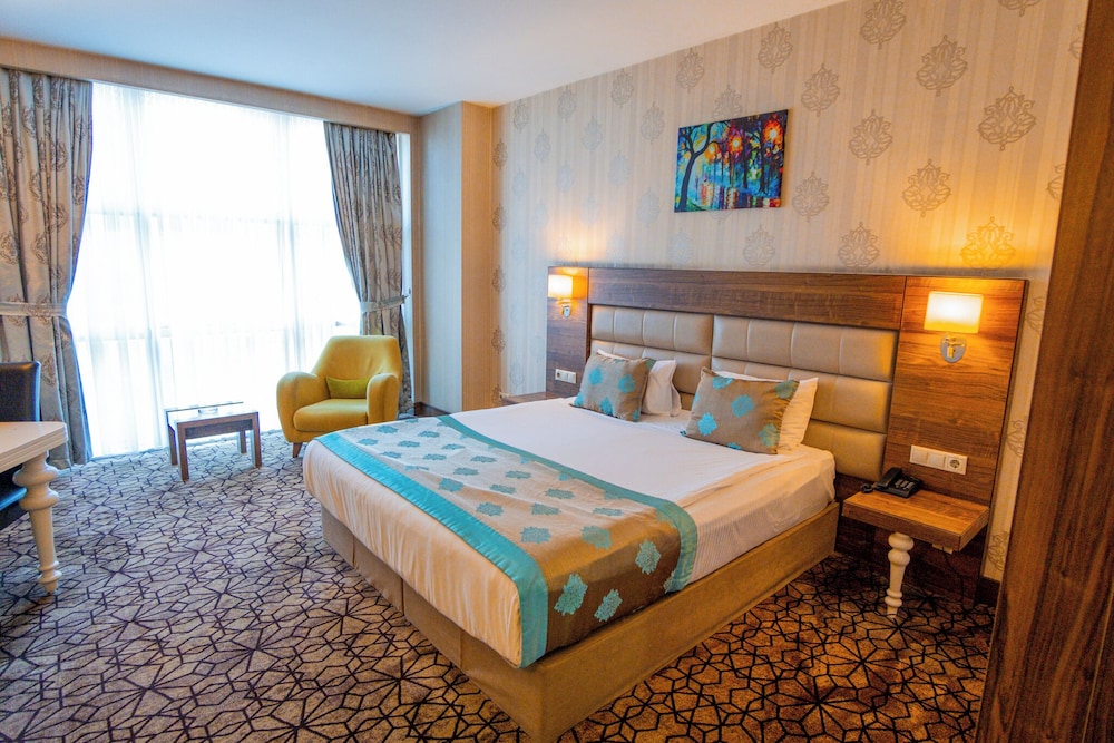 Inegol Royal Hotel 15/41