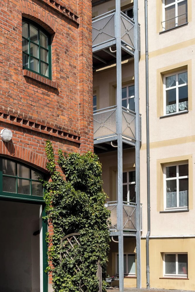 Hotel Am Schloss 4/50