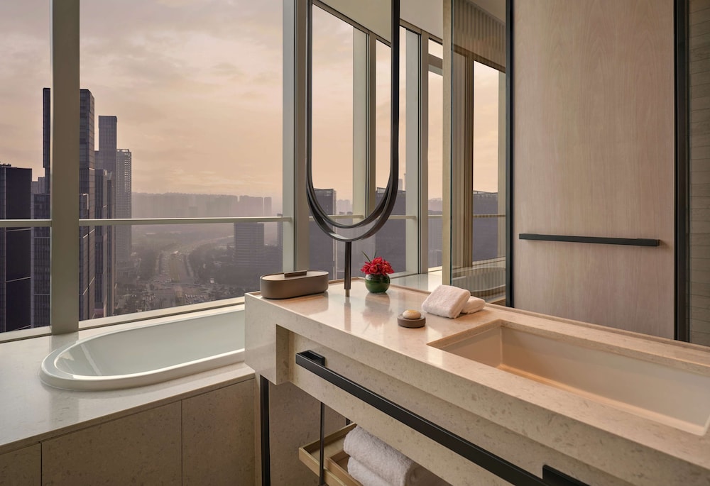 Andaz Nanjing Hexi 47/50