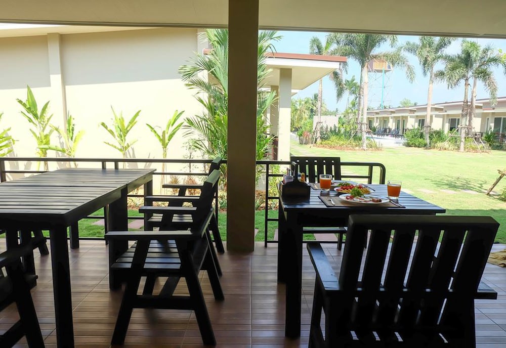 The Oasis Khaolak Resort 22/37