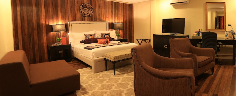 The Oriental Luxury Suites Tagaytay 37/50