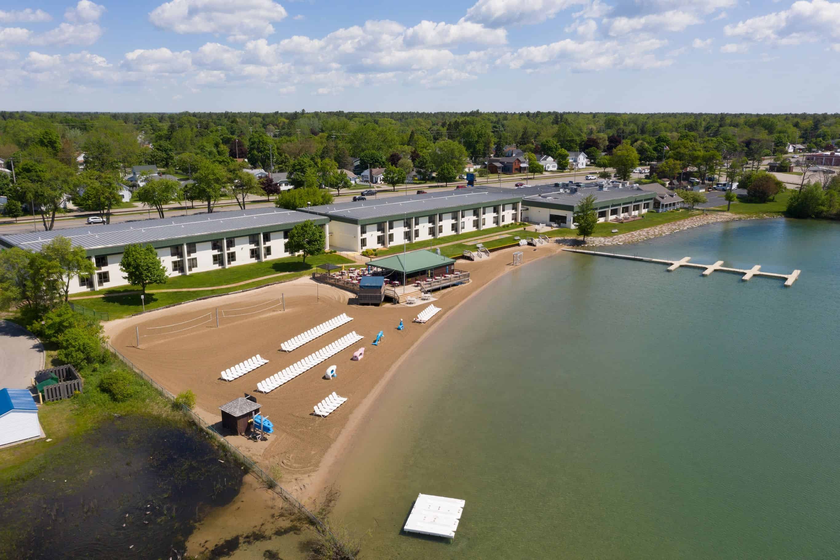 Tawas Bay Beach Resort 46/47