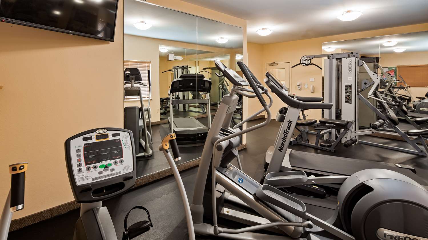 Best Western Plus Wausau-Rothschild Hotel 11/20