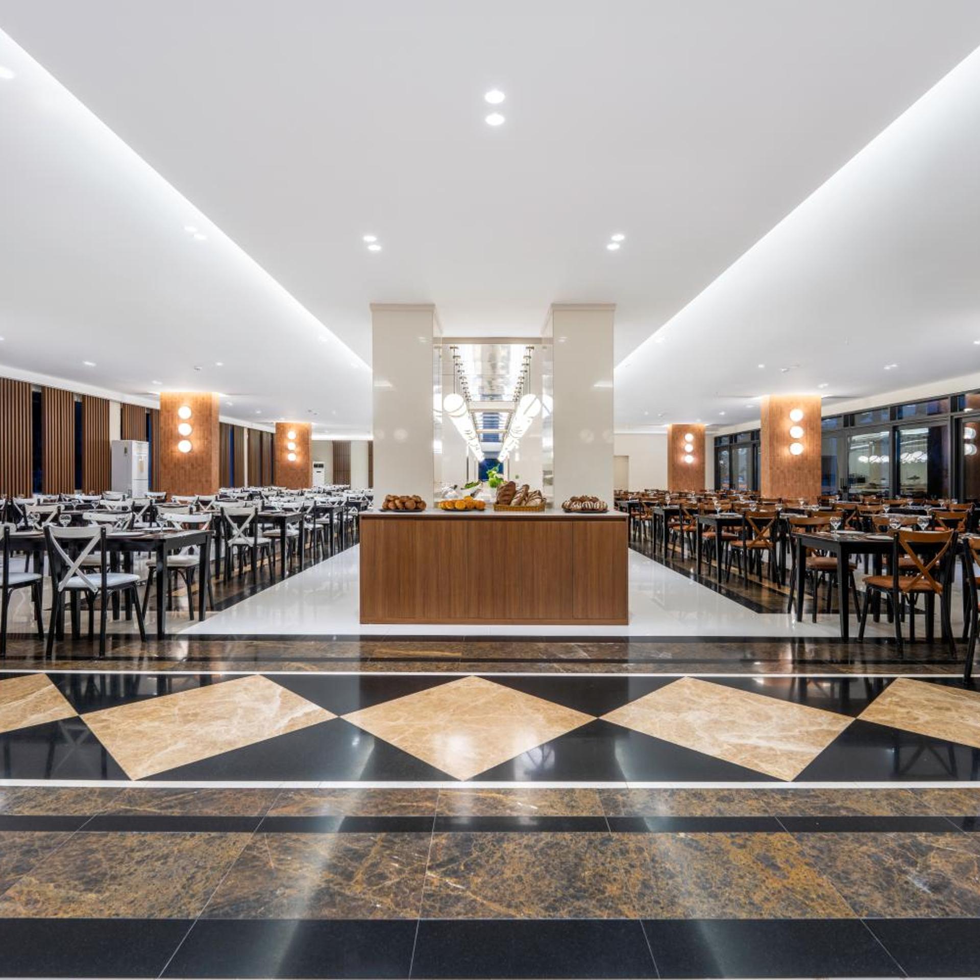 Ring Beach Hotel 14/45