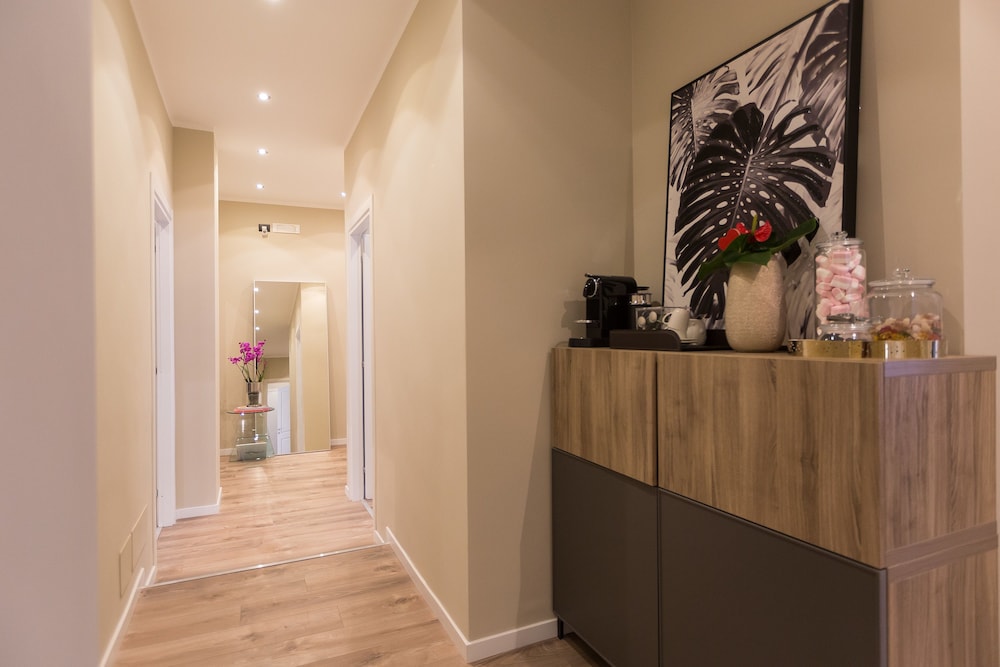 126 Gracchi Suites 3/47