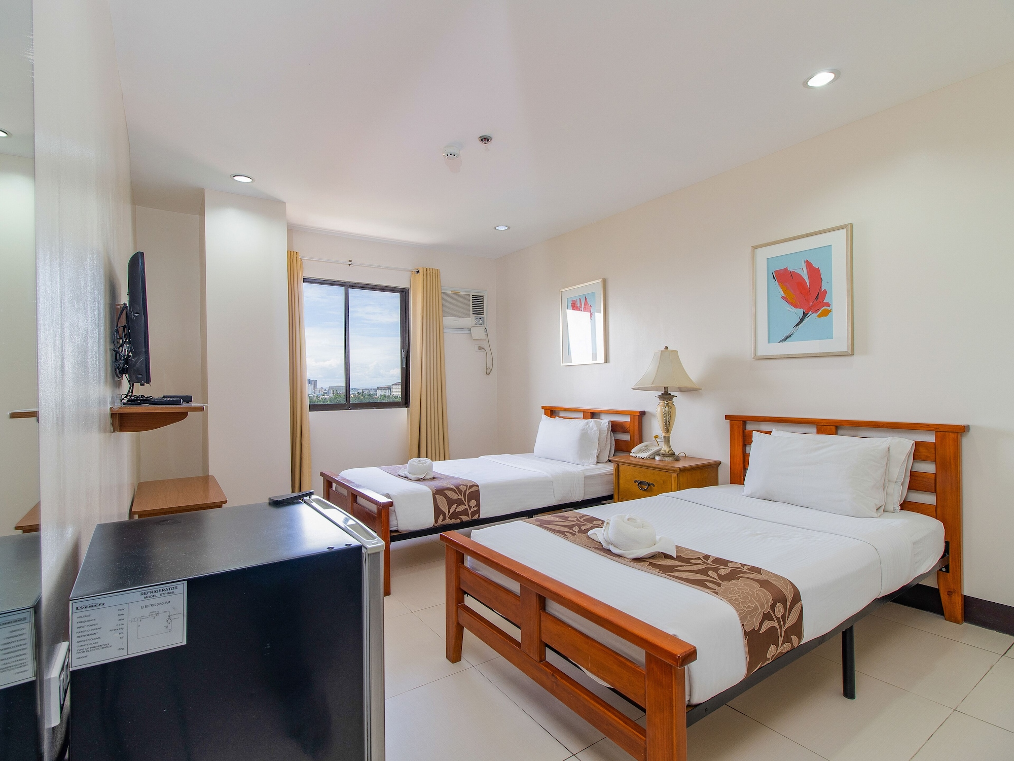 STANDARD, TWIN BEDS