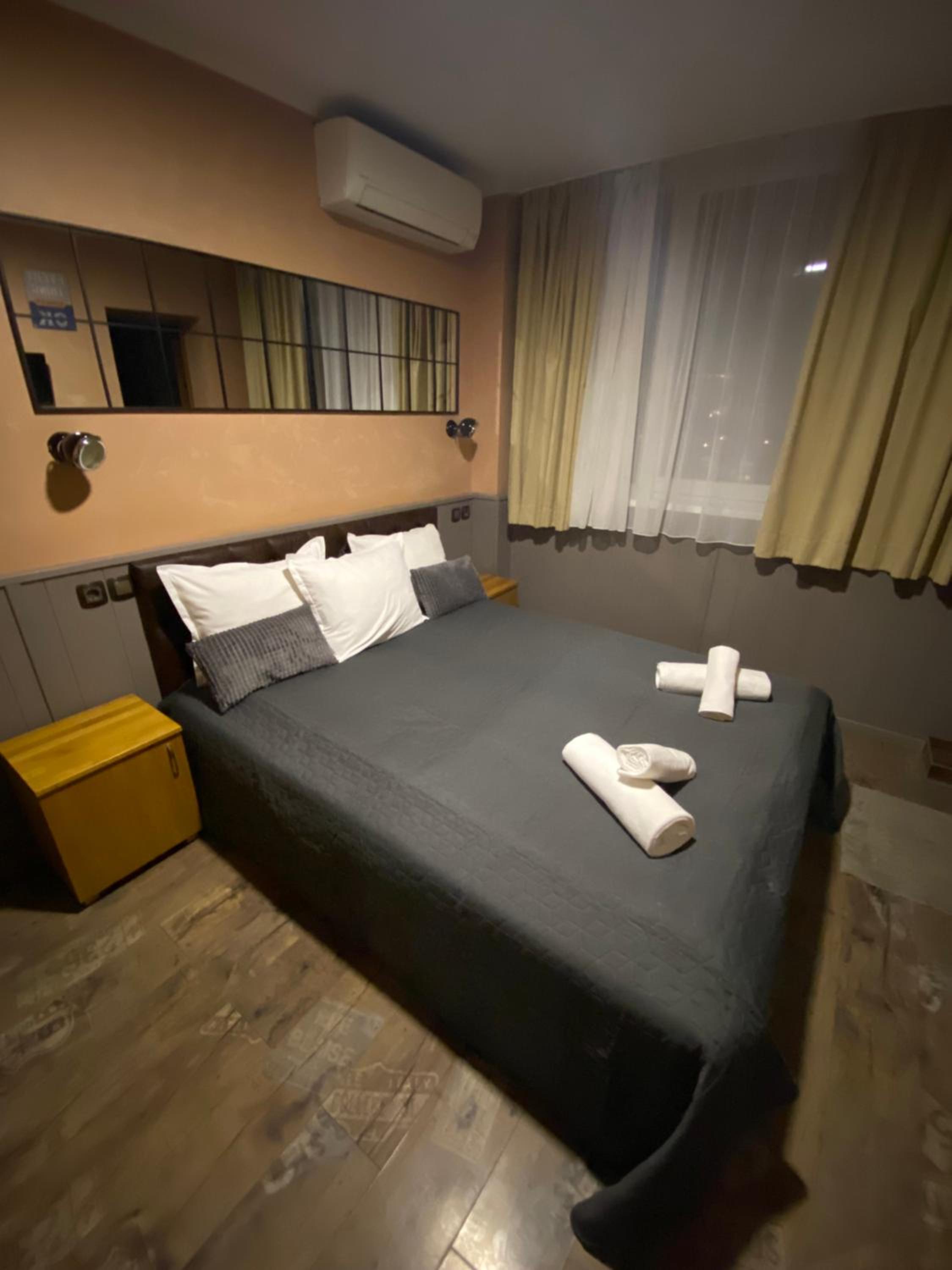 City Hotel 25/50