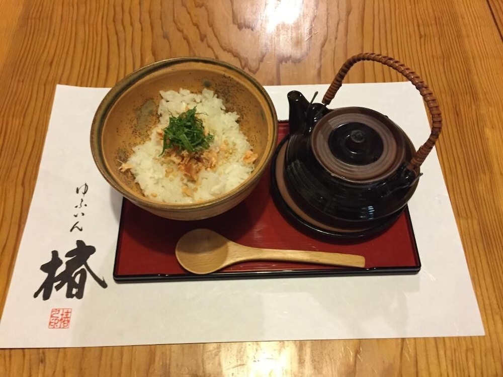 由布院椿 写真5