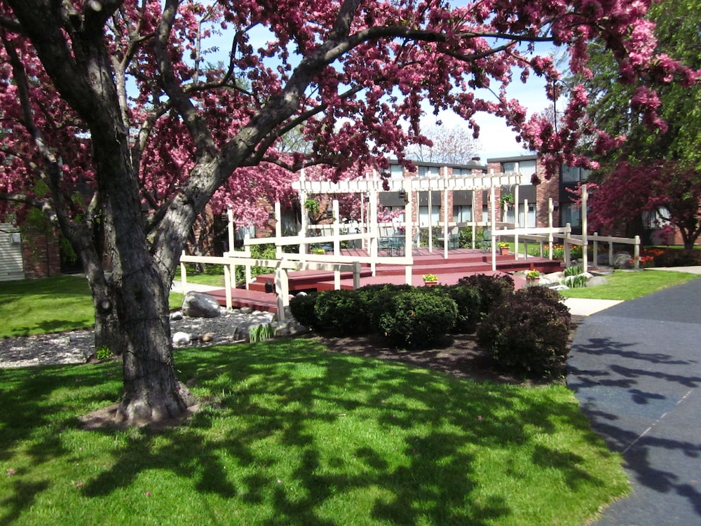 Fireside Inn Suites Portland Formerly Holiday Inn Portland West in PORTLAND - ME