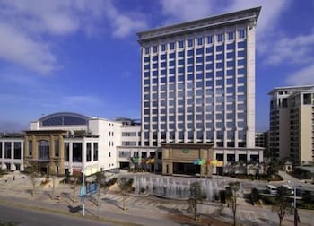 Golden Diamond Hotel 1/17