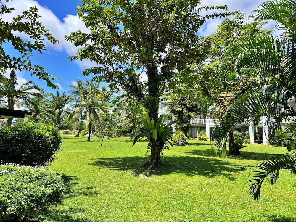 Allamanda Laguna Phuket 68/75