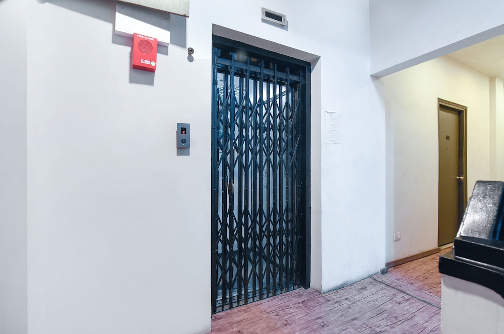 Akash Ganga Hotel 4/48