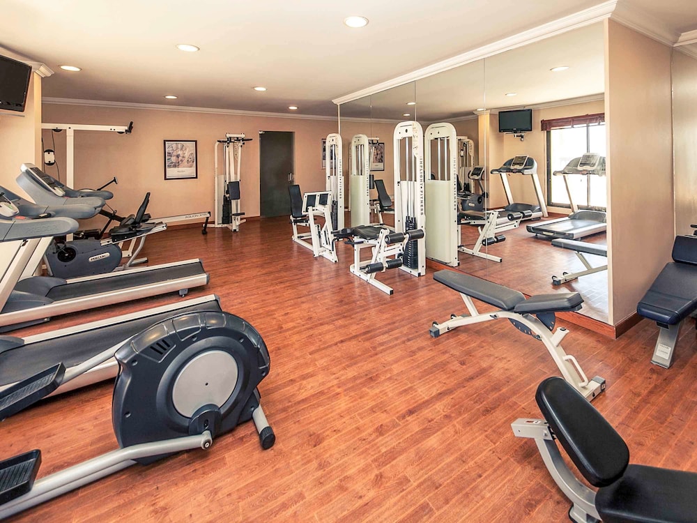 Mercure Grand Hotel Seef - All Suites 44/67
