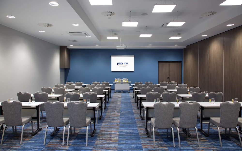 PARK INN BY RADISSON RIGA VALDEMARA 53/69