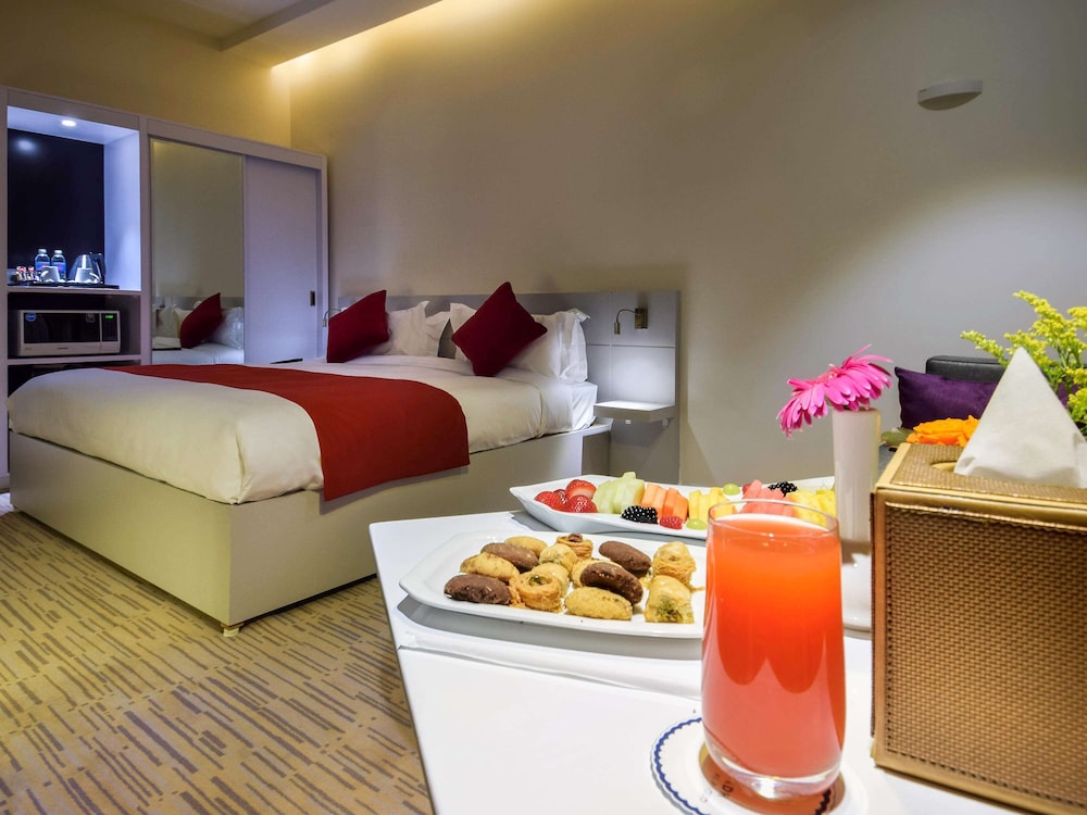 أجنحة نوفوتيل الرياض ديار(Sunday Hotel Al Olaya formerly Novotel Suites Riyadh Centre) 55/75