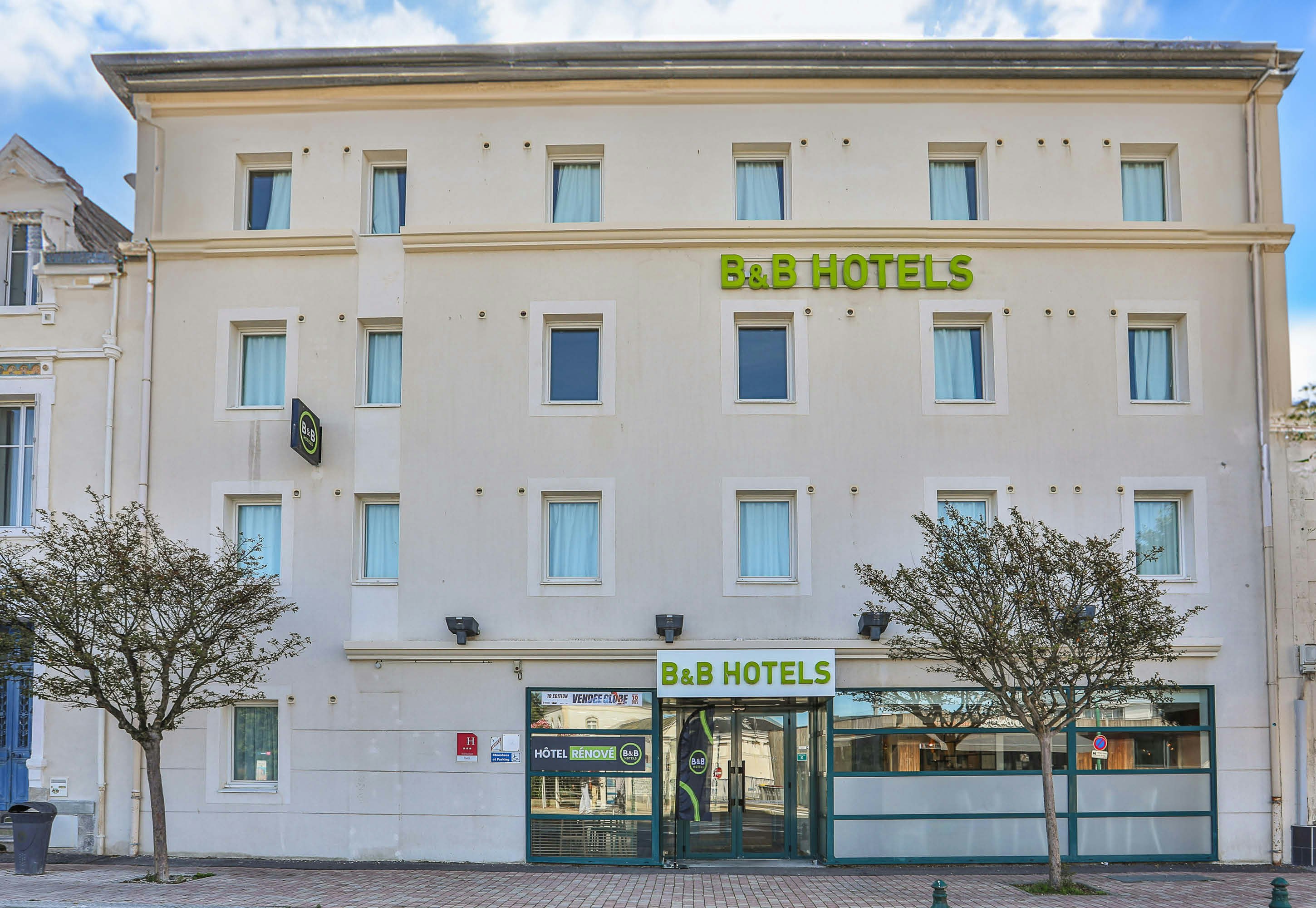 B&B Hotel Les Sables d Olonne Centre Gare in LES SABLES DOLONNE