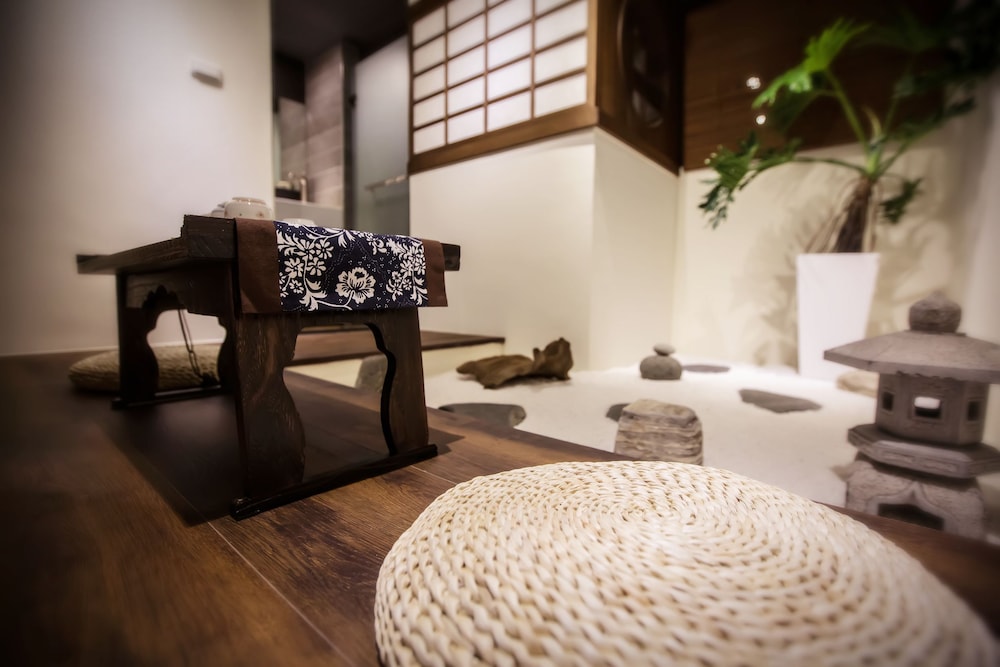 Kyomachiya-Kagurazaka 24/30