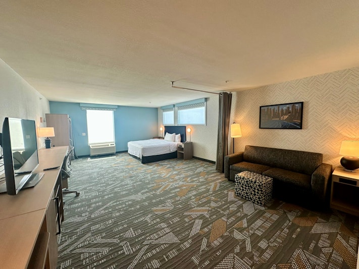 Home2 Suites by Hilton Rahway, NJ 2/3