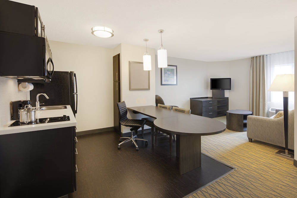 Candlewood Suites Rogers/Bentonville 29/49