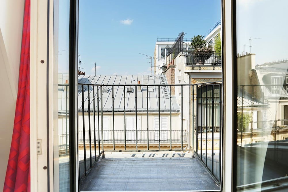 Hotel De La Boetie 35/61