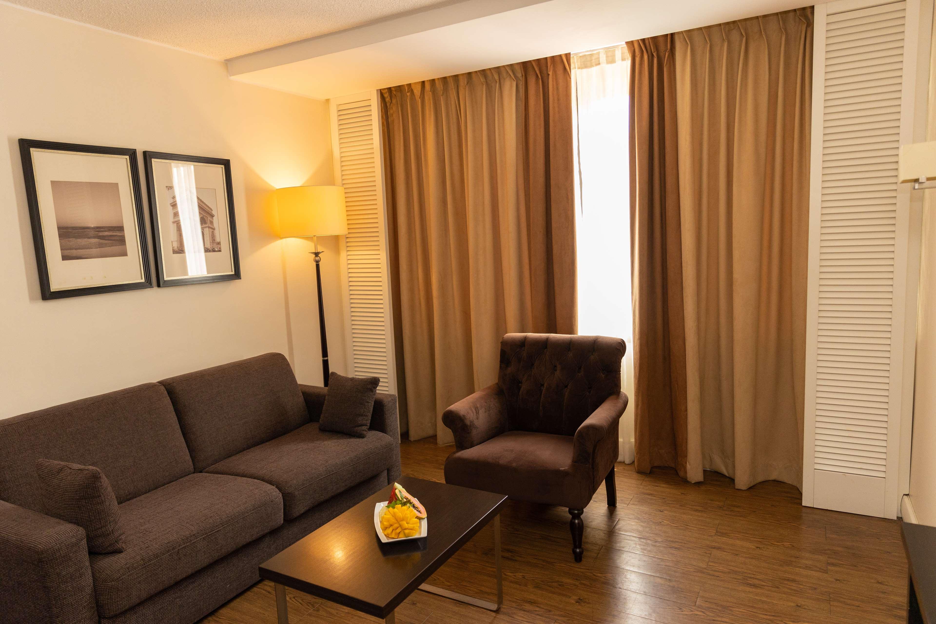 Lancaster Hotel Accra 31/50