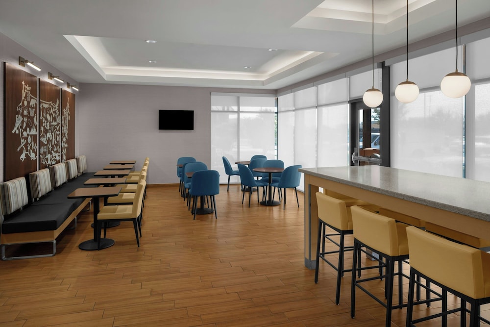 TownePlace Suites by Marriott Hobbs 43/51