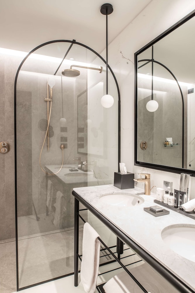 Radisson Collection Hotel, Palazzo Nani Venice 77/77